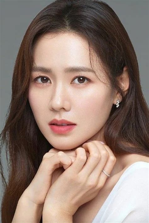 korean actress son ye jin